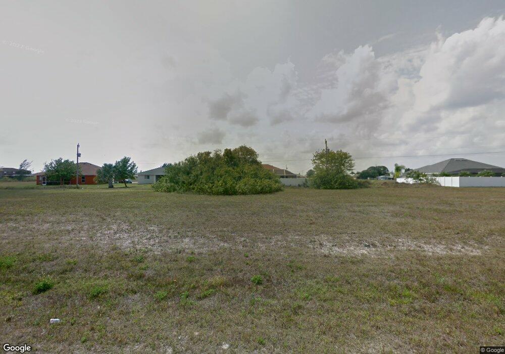 1814 NE 3rd Ave, Cape Coral, FL 33909 - photo 1