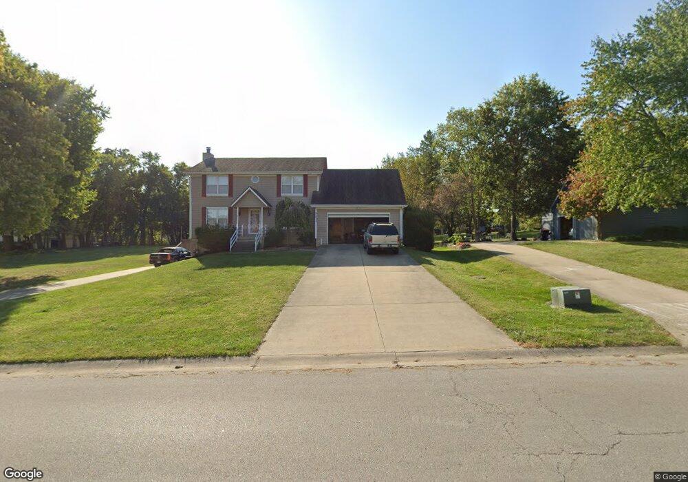 5211 SW Raintree Pkwy, Lees Summit, MO 64082 - photo 1