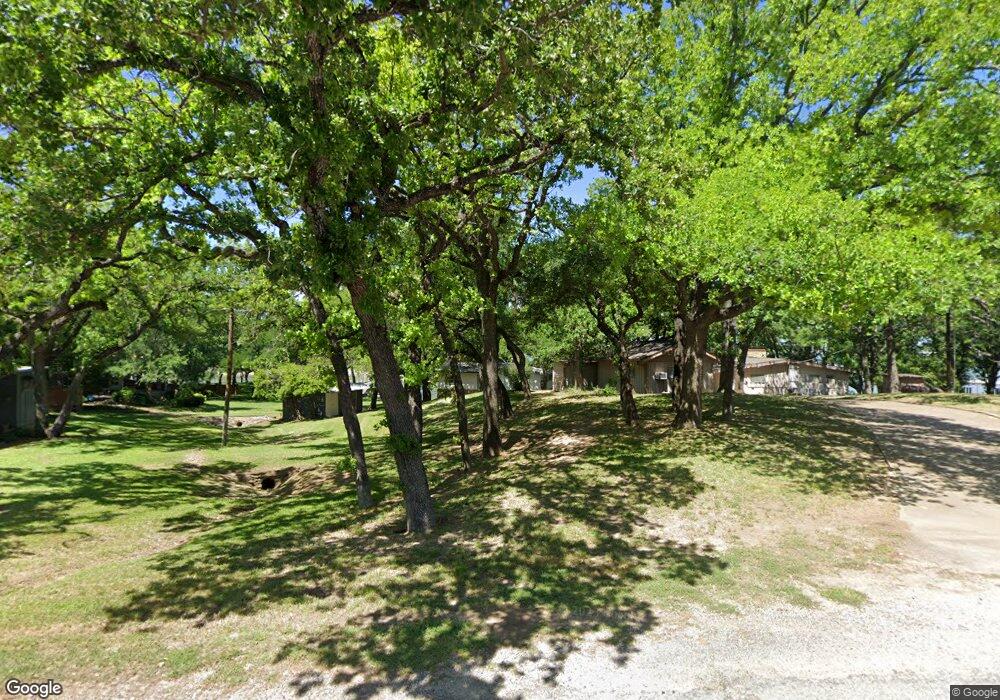12020 Oak Ct, Azle, TX 76020 - photo 1