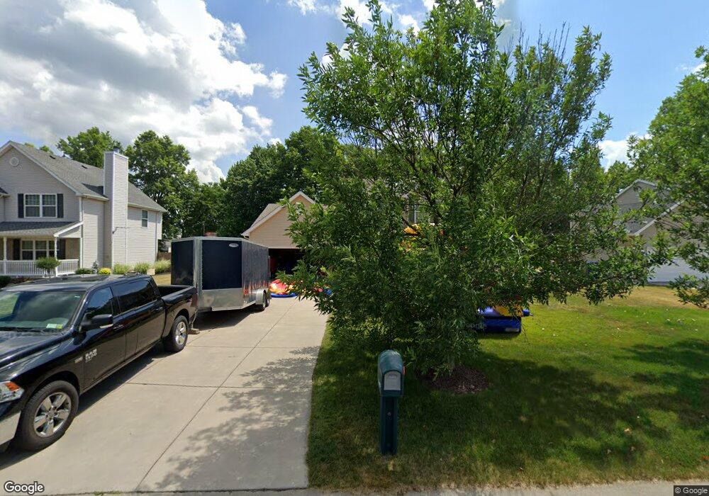 7319 Erica Ln, North Tonawanda, NY 14120 - photo 1