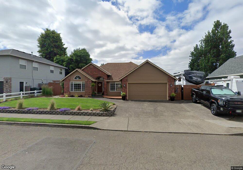 1345 SE 12th Loop, Canby, OR 97013 - photo 1