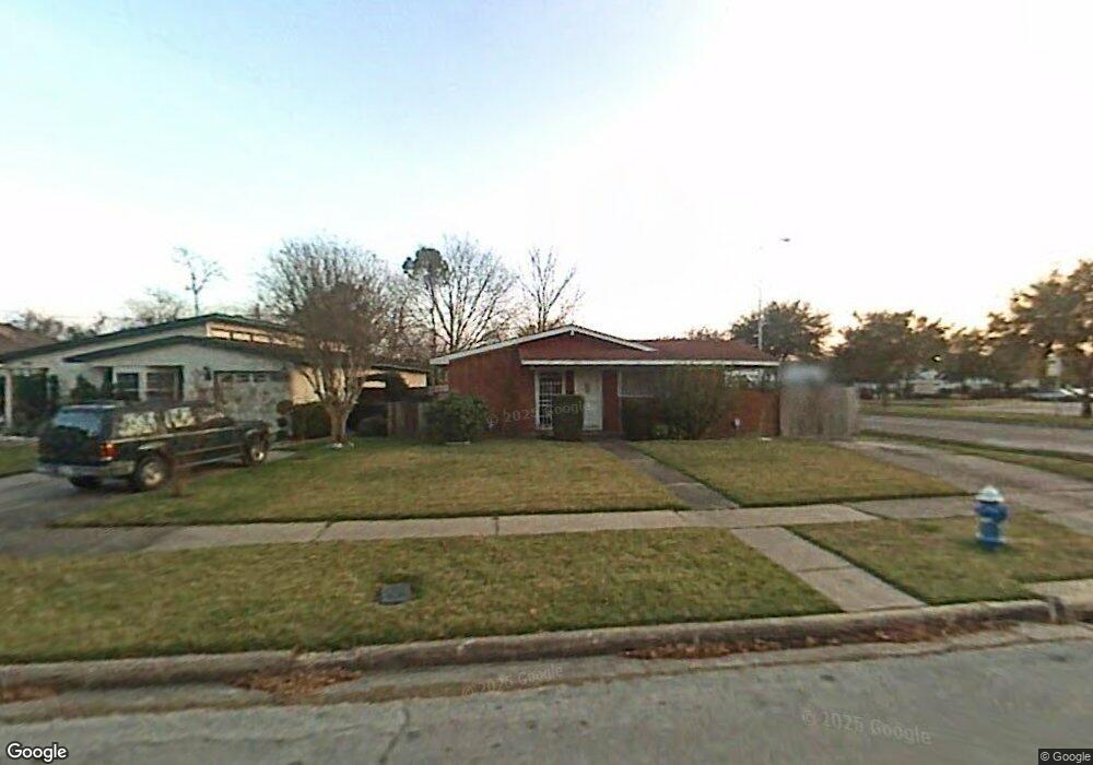 7502 Oak Vista St, Houston, TX 77087 - photo 1