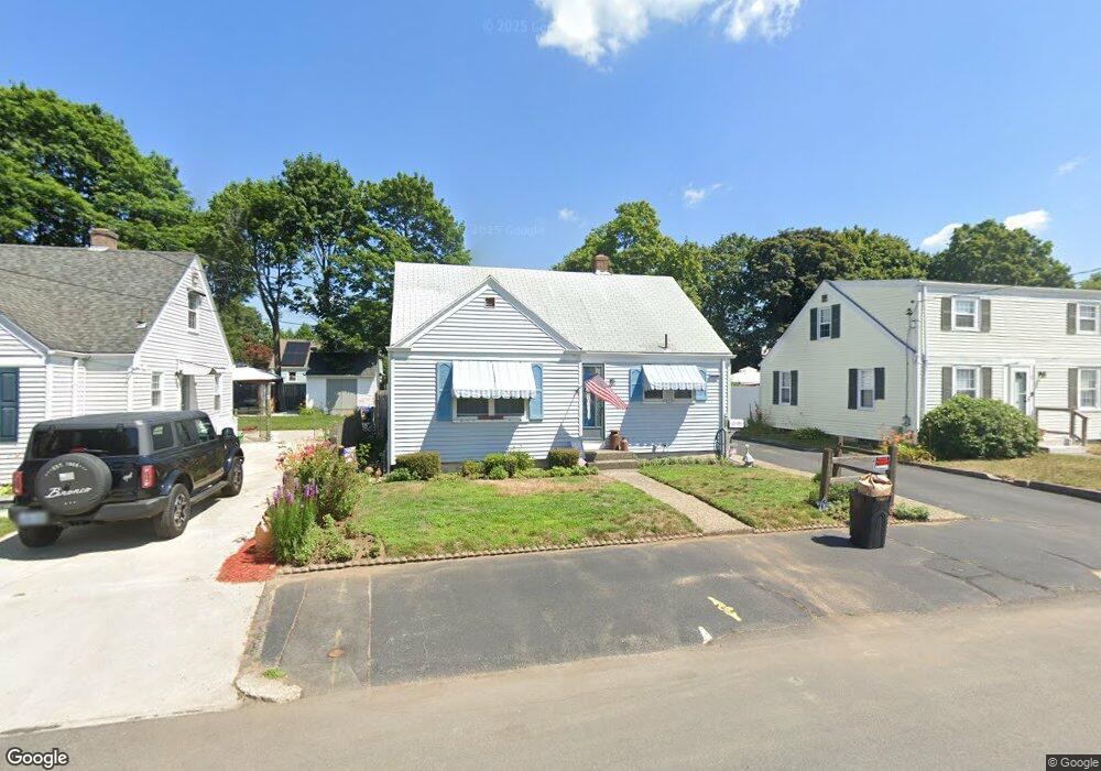 14 Kelton St, Pawtucket, RI 02861 - photo 1