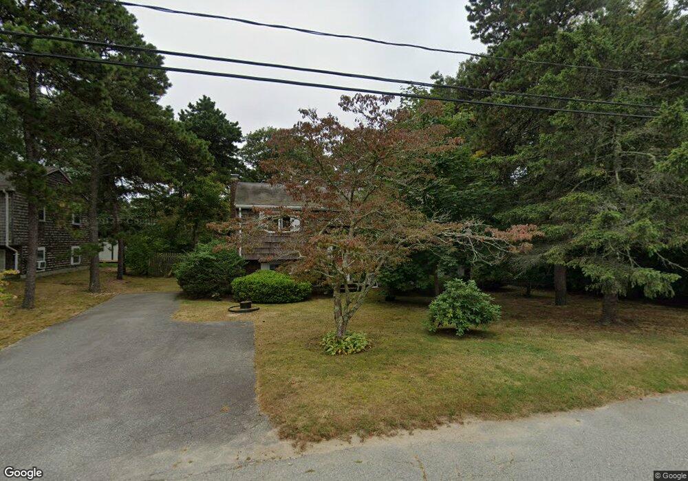 33 Meredith Dr, East Falmouth, MA 02536 - photo 1