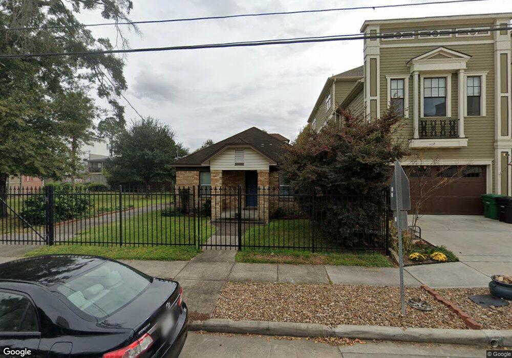 1717 Michigan St, Houston, TX 77006 - photo 1