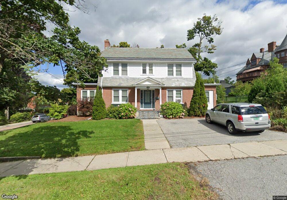 390 Maple St, Burlington, VT 05401 - photo 1