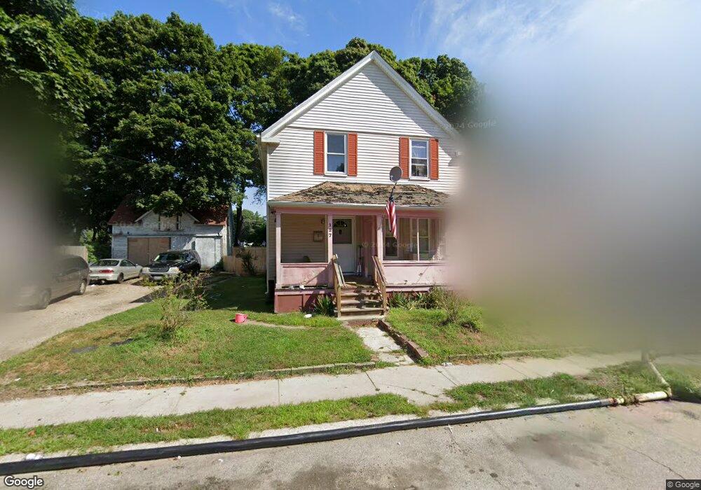 127 Smith St, Cranston, RI 02905 - photo 1