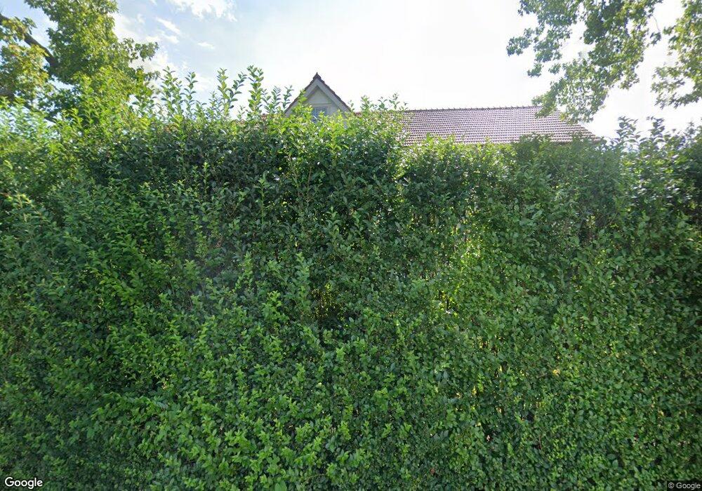 2 Tods Driftway, Greenwich, CT 06870 - photo 1