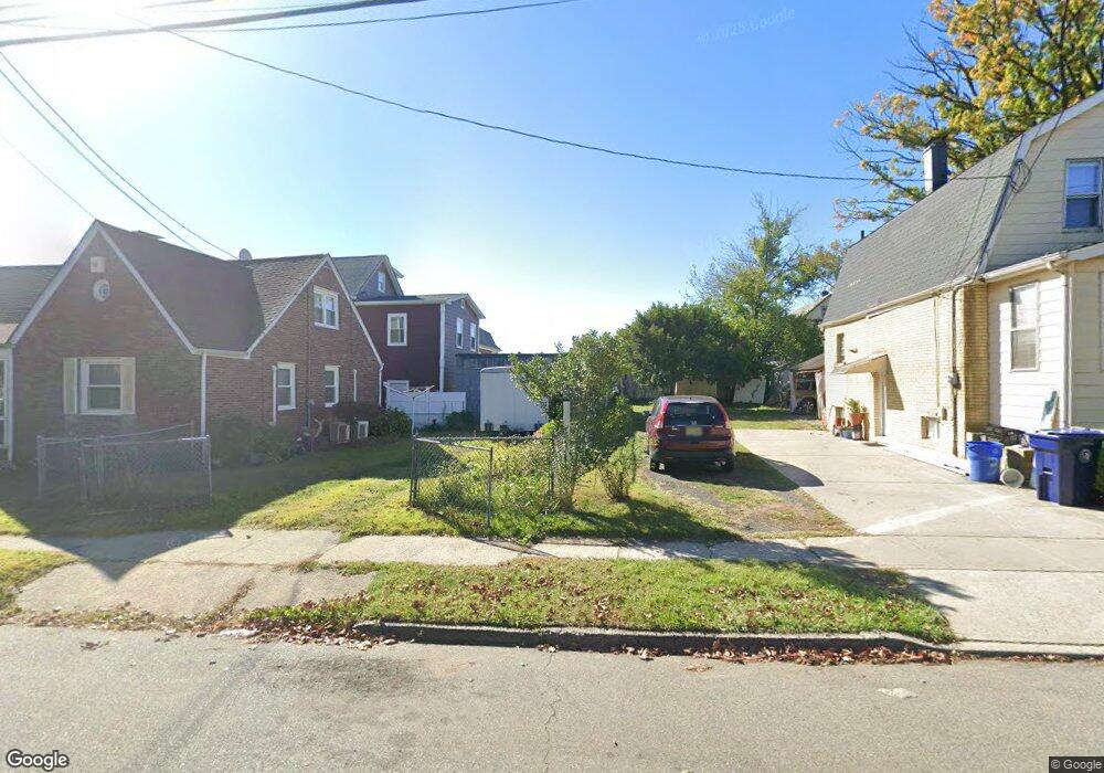 363 Ridgeley St, Perth Amboy, NJ 08861 - photo 1