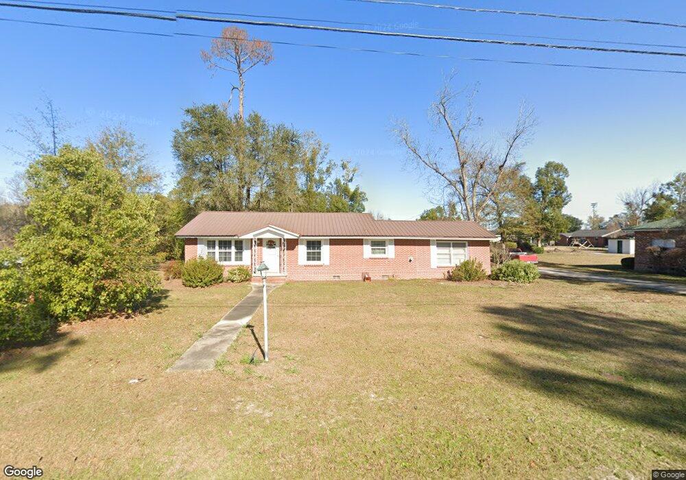 104 W 11th St, Donalsonville, GA 39845 - photo 1