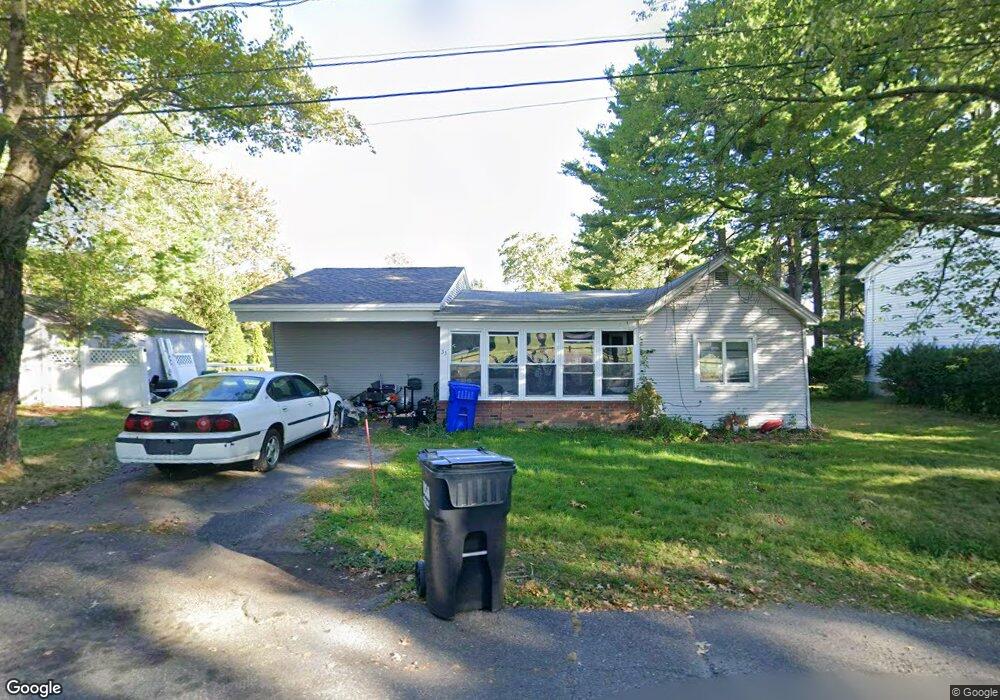 33 Taft Ave, Easthampton, MA 01027 - photo 1