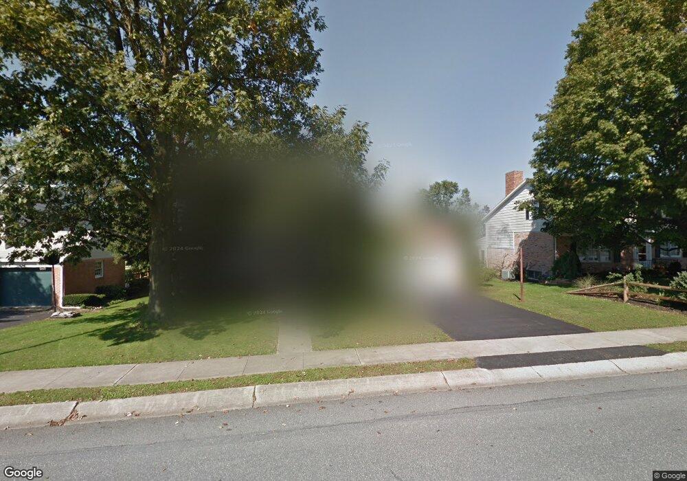 1505 Whitfield Blvd, Reading, PA 19609 - photo 1