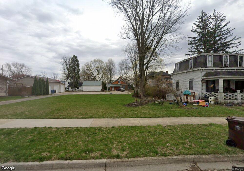 237 E Hill St, Wabash, IN 46992 - photo 1