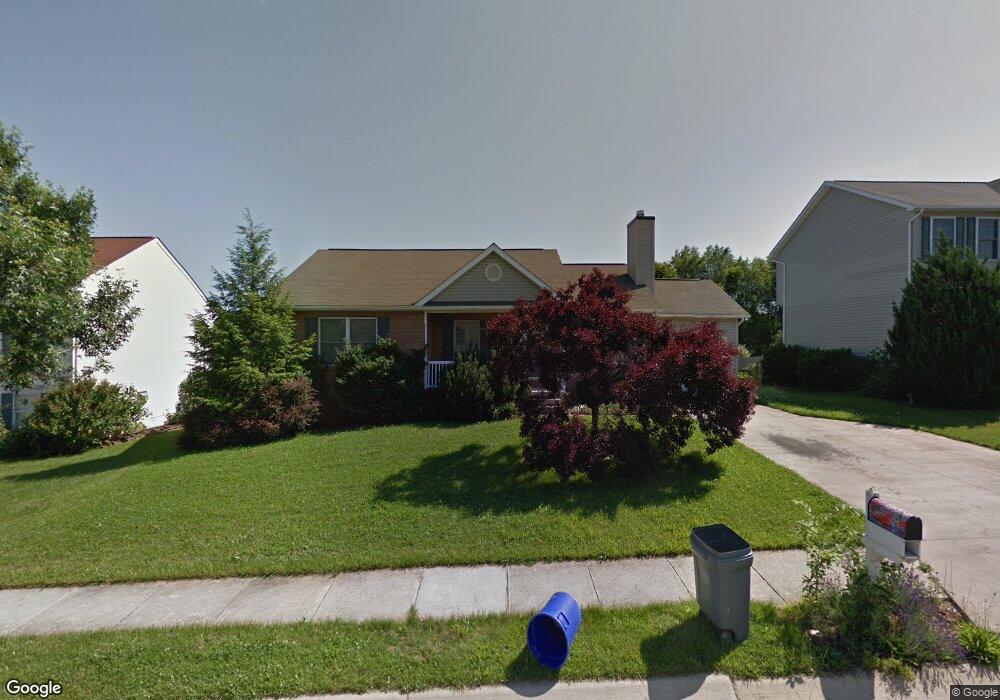 542 Kenan St, Taneytown, MD 21787 - photo 1