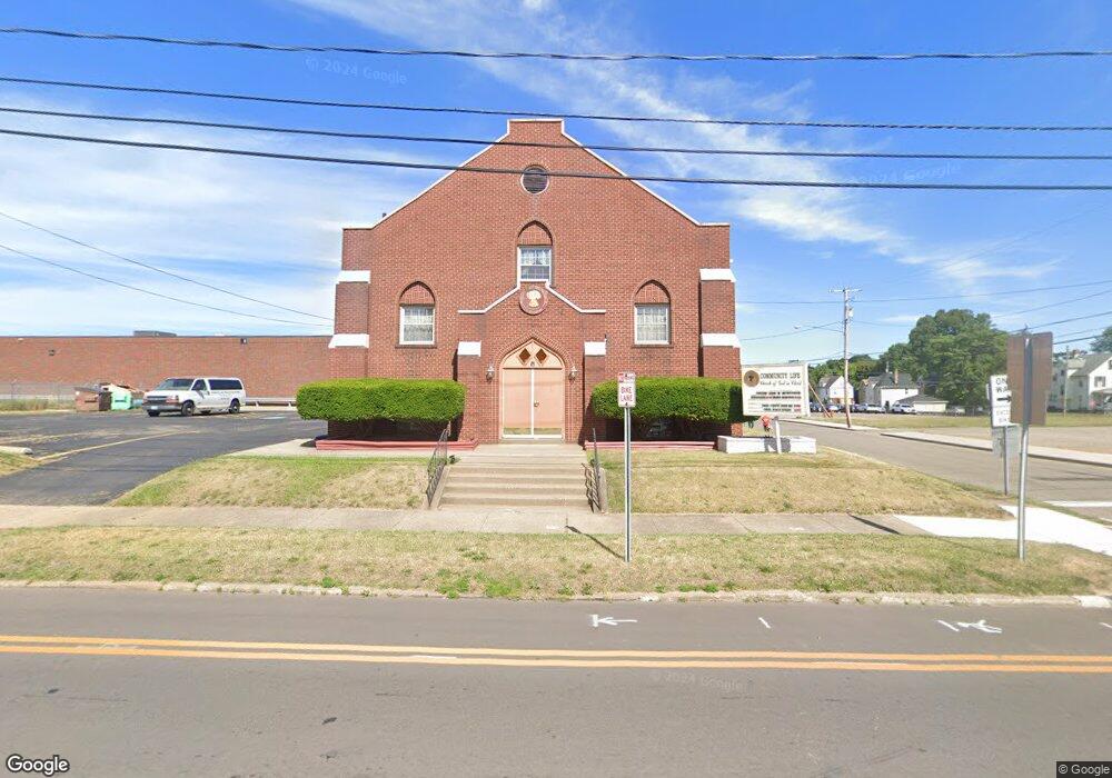 1104 Walnut Ne Canton, Other, OH - photo 1