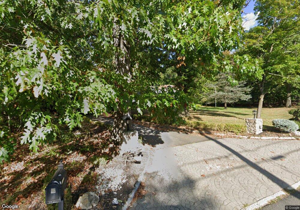 28 Hillcrest Rd, Holmdel, NJ 07733 - photo 1