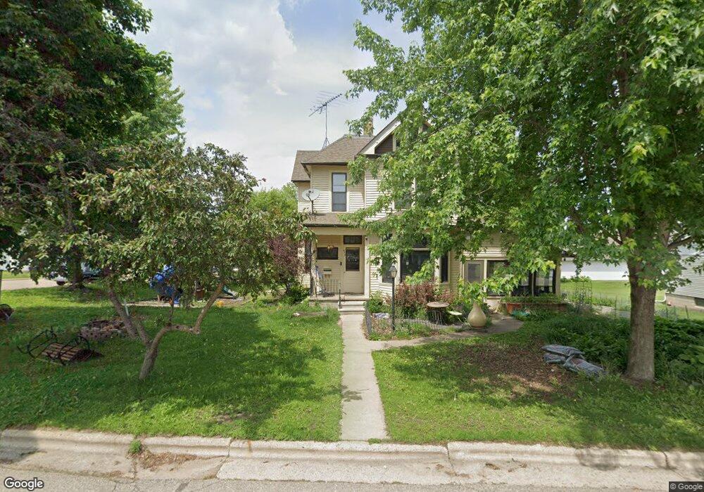 574 W 5th St, Zumbrota, MN 55992 - photo 1