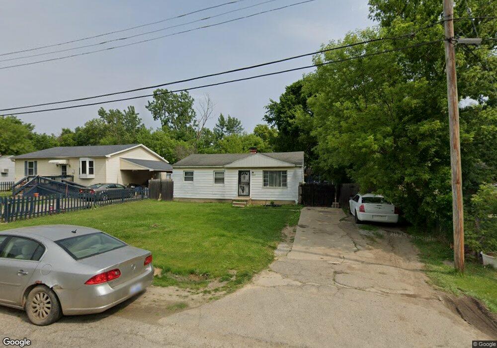 1317 E Cornell Ave, Flint, MI 48505 - photo 1