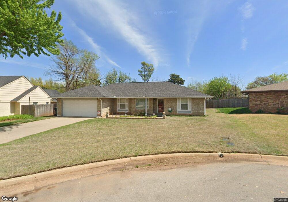 12108 N Greystone Cir, Oklahoma City, OK 73120 - photo 1