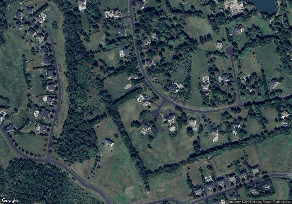 40680 Gemstone Ct, Leesburg, VA 20175 - photo 1