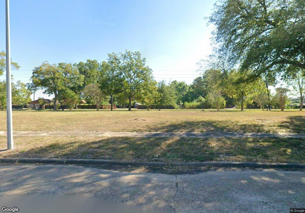 8203 Shady Arbor Ln, Houston, TX 77040 - photo 1