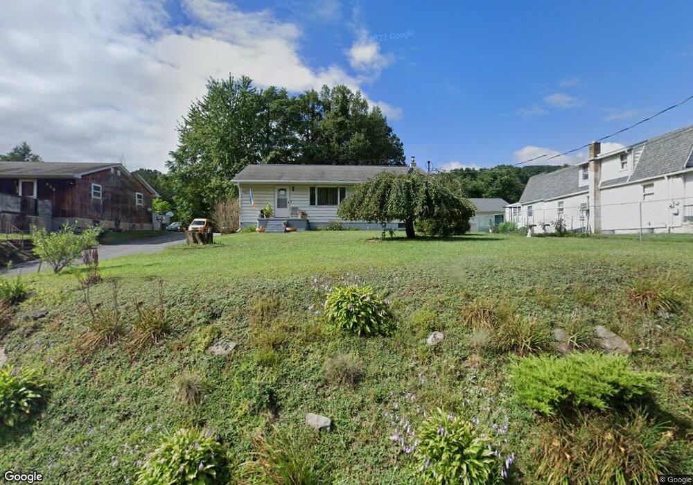 852 Coxton Rd, Duryea, PA 18642 - photo 1