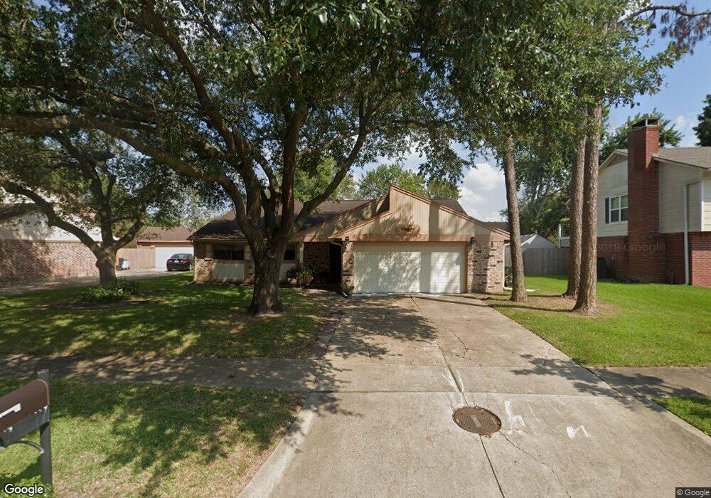 337 Gleneagles Dr, Friendswood, TX 77546 - photo 1