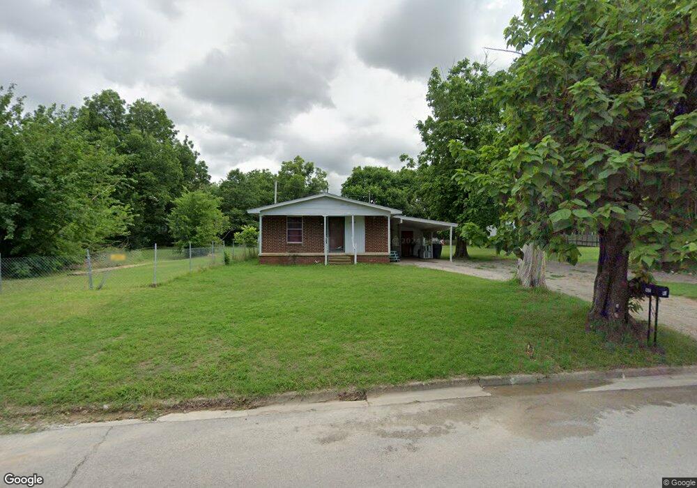 1204 10th Ave NE, Ardmore, OK 73401 - photo 1