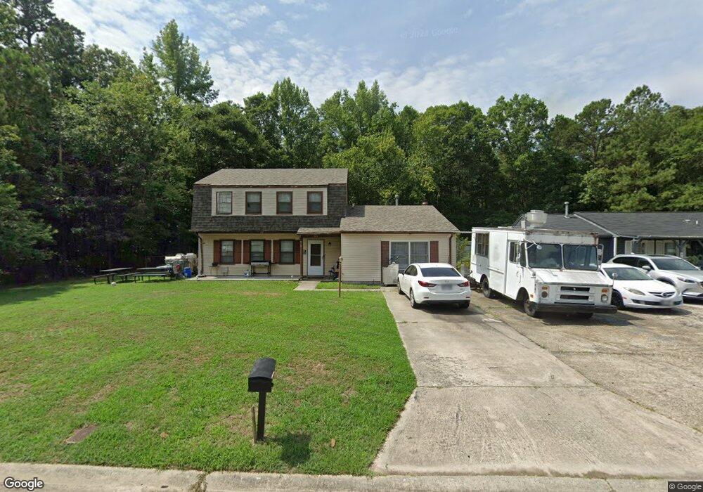 570 Petty St, Petersburg, VA 23805 - photo 1