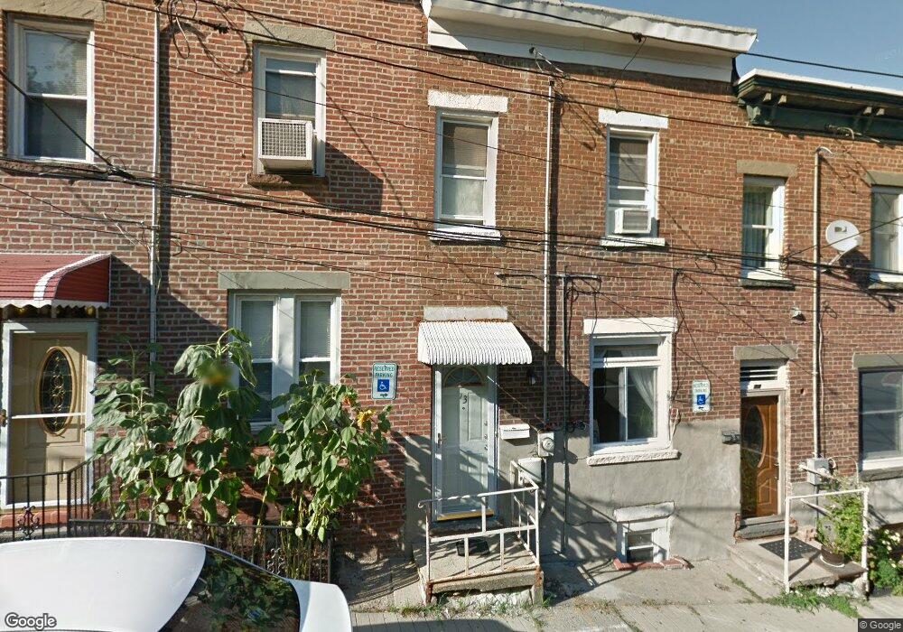 74 Moquette Row N, Yonkers, NY 10703 - photo 1