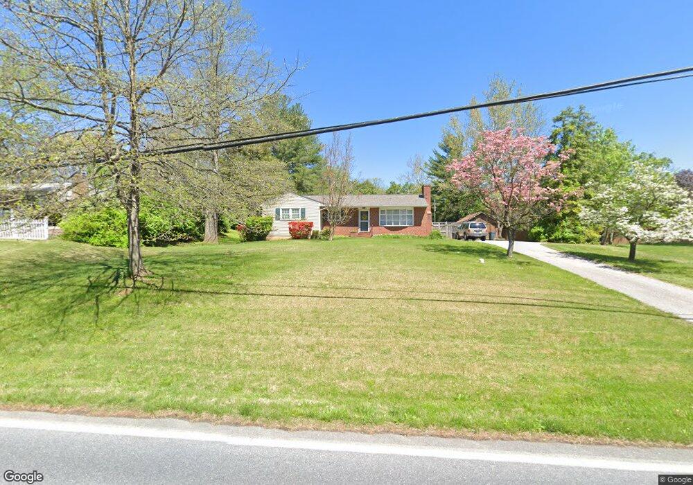 5734 Oklahoma Rd, Sykesville, MD 21784 - photo 1