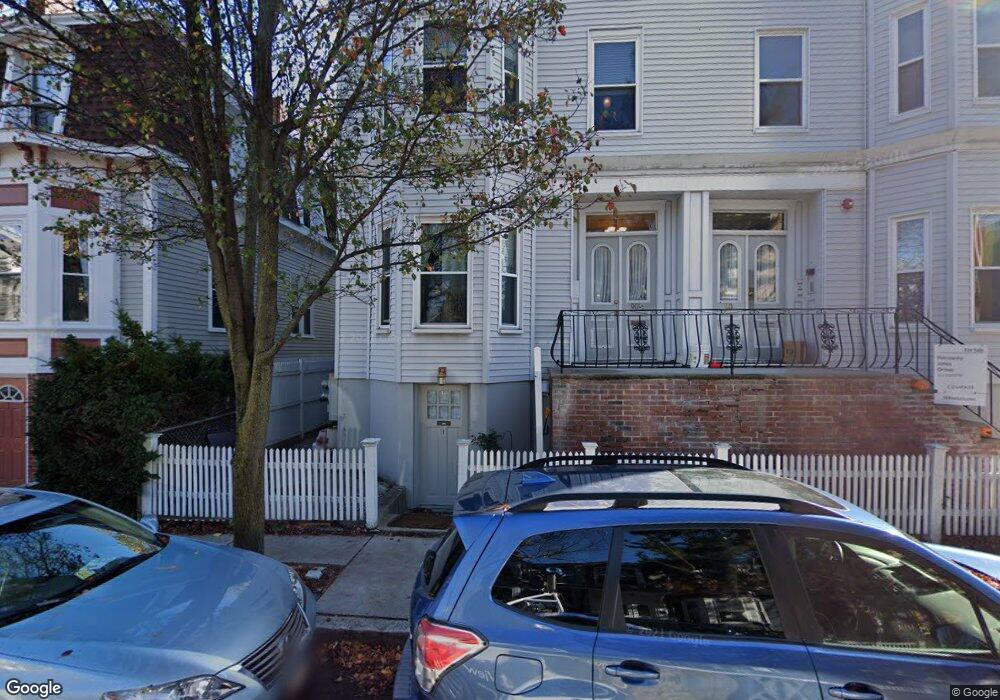 90 1/2 Inman St unit 4, Cambridge, MA 02139 - photo 1