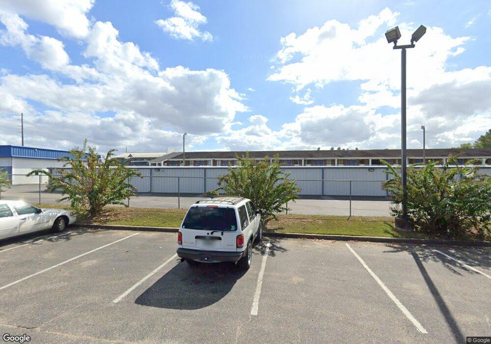 2915 Ross Clark Cir, Dothan, AL 36301 - photo 1