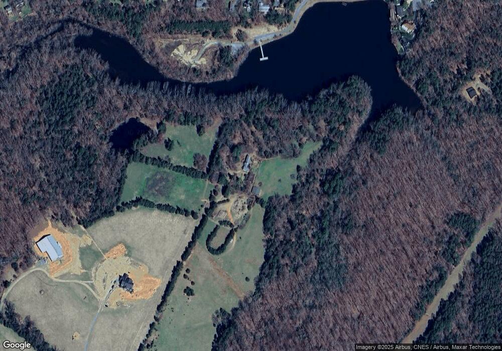 6840 Thomas Jefferson Pkwy, Palmyra, VA 22963 - photo 1