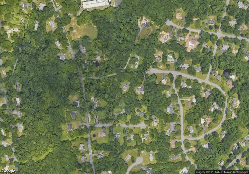 2218 Huntington Turnpike unit B, Trumbull, CT 06611 - photo 1