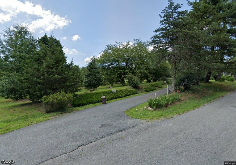 2805 Barracks Rd, Charlottesville, VA 22901 - photo 1