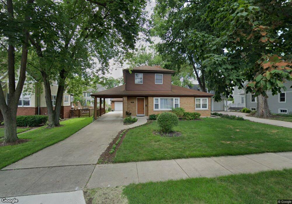 376 S Berkley Ave, Elmhurst, IL 60126 - photo 1