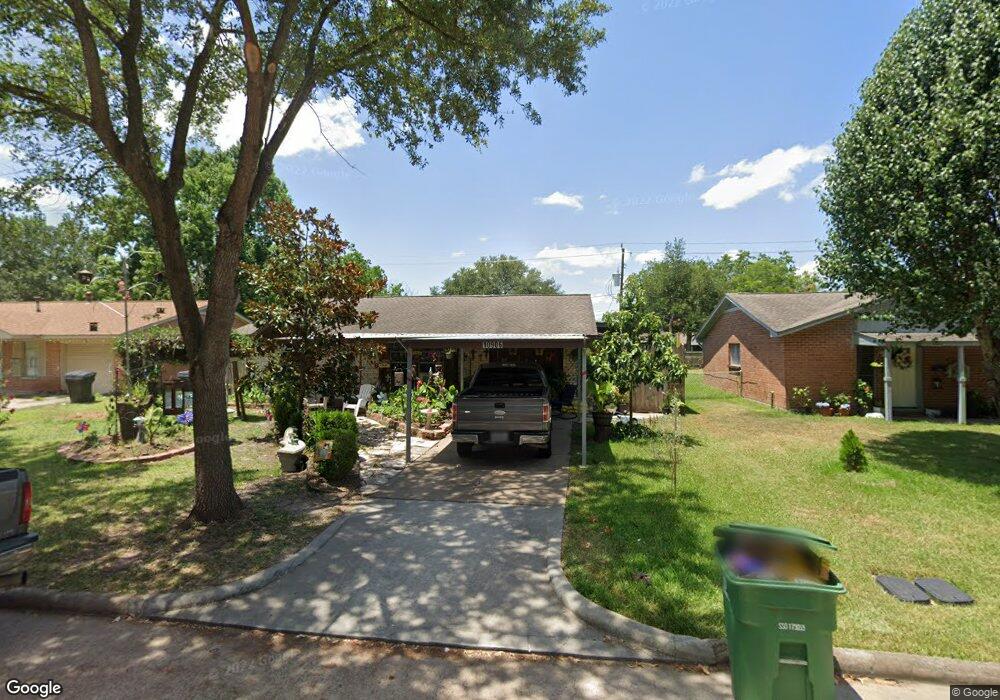10906 Twig Dr, Houston, TX 77089 - photo 1