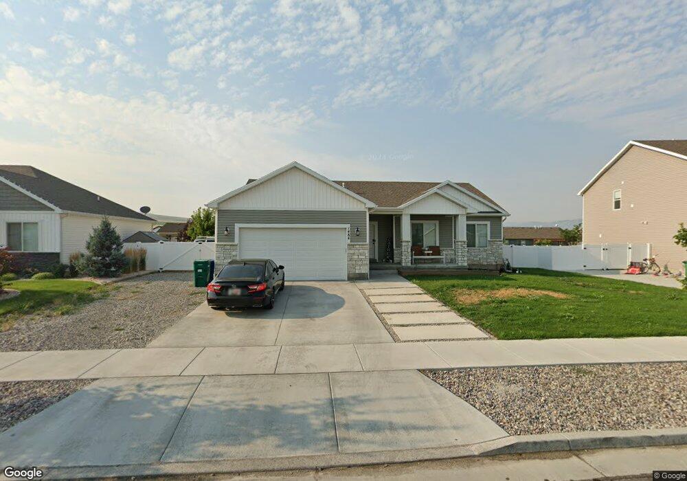 1484 E 480 S, Hyrum, UT 84319 - photo 1