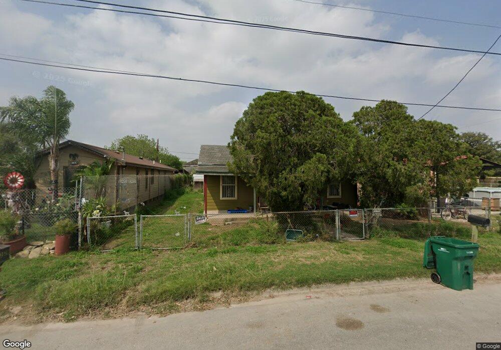 227 E Clark Ave, Pharr, TX 78577 - photo 1