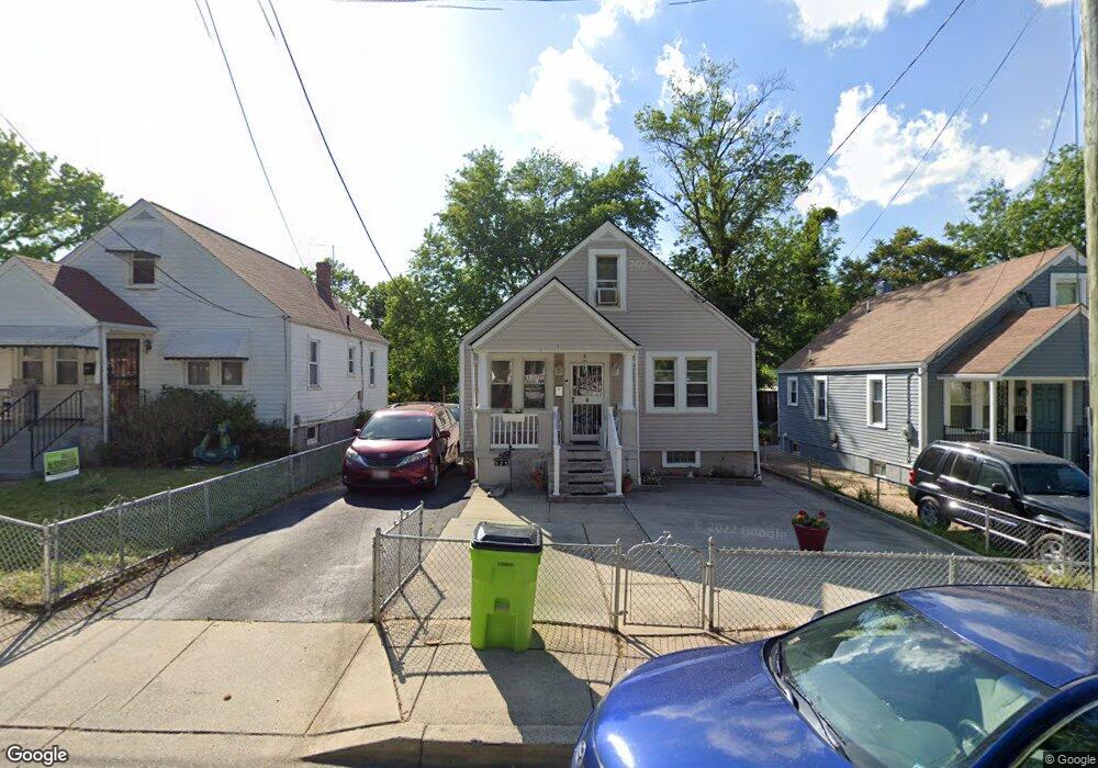 525 Capitol Heights Blvd, Capitol Heights, MD 20743 - photo 1