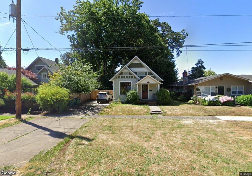 2128 15 Th Ave Victorian, Forestgrove, OR 97116 - photo 1