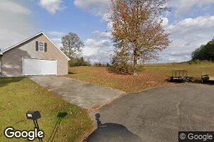 35 Abbott St, Bridgeport, AL 35740