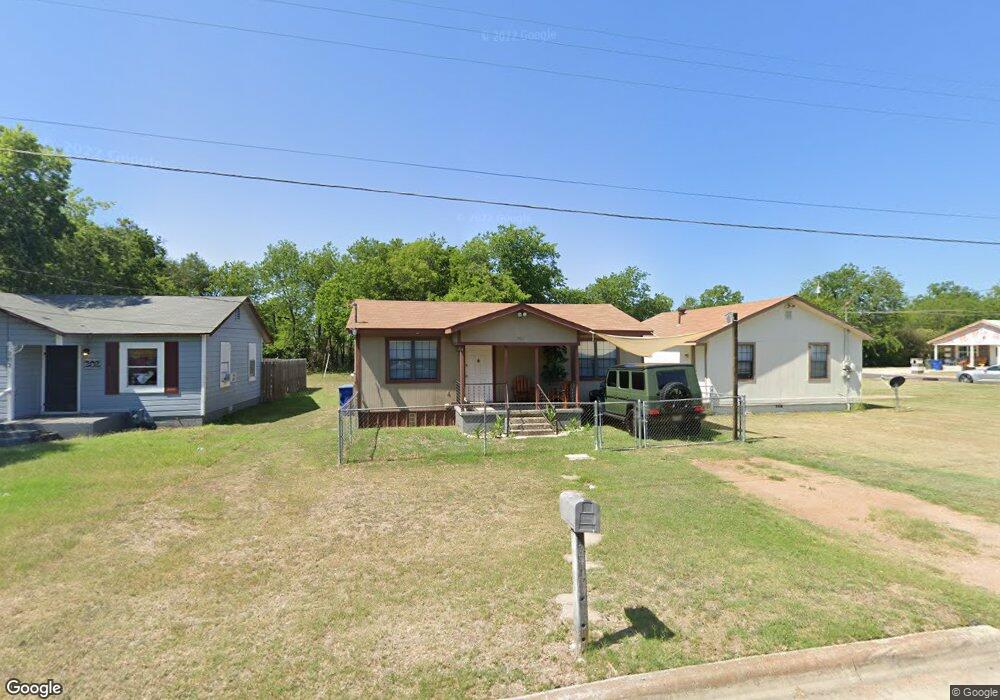 200 E Washington Ave, Copperas Cove, TX 76522 - photo 1