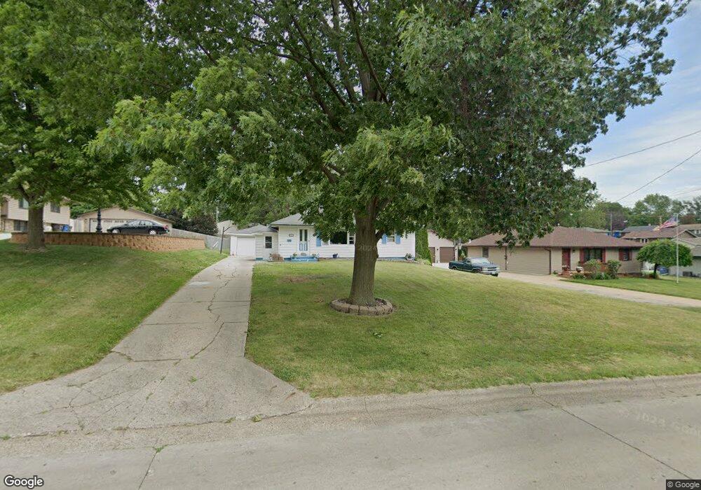3807 SE 8th St, Des Moines, IA 50315 - photo 1