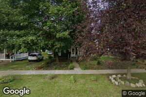 308 S Elm St, Three Oaks, MI 49128