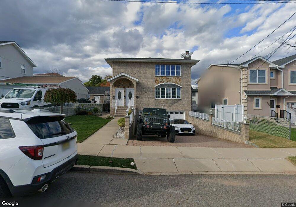 201 Philip Ave unit 1, Elmwood Park, NJ 07407 - photo 1