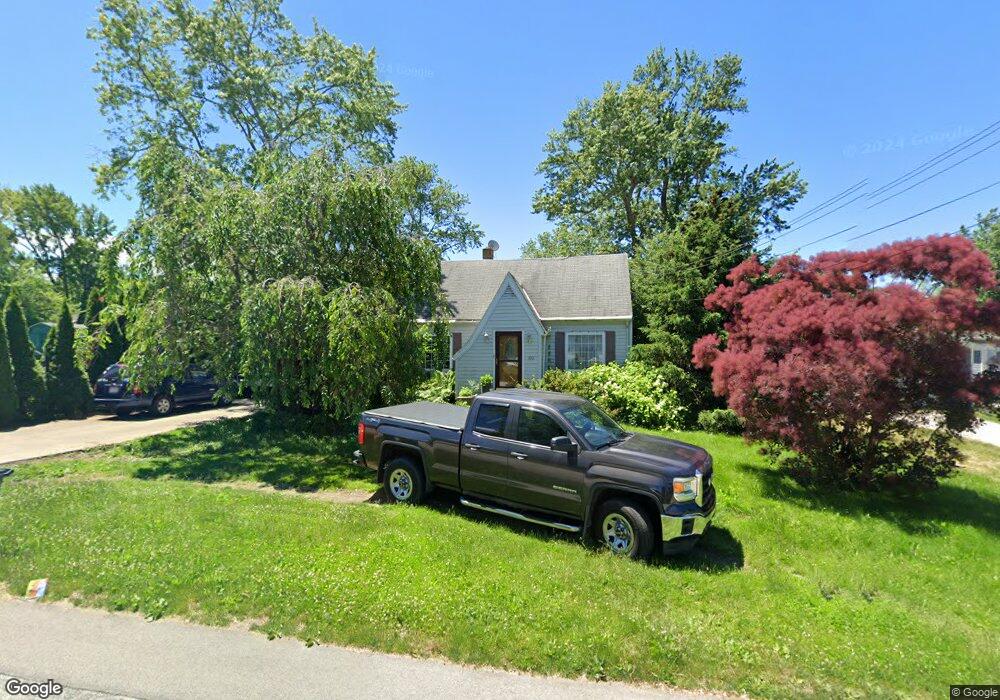 3012 Hampshire Rd, Erie, PA 16506 - photo 1