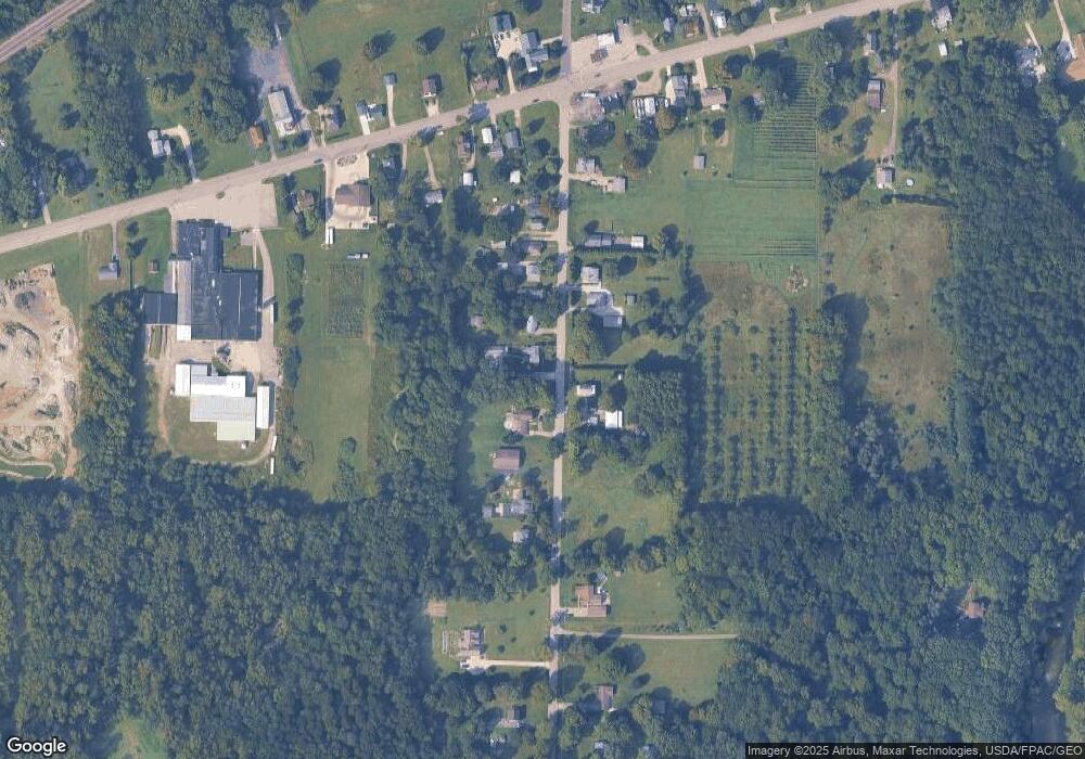 409 S Amboy Rd, Conneaut, OH 44030 - photo 1