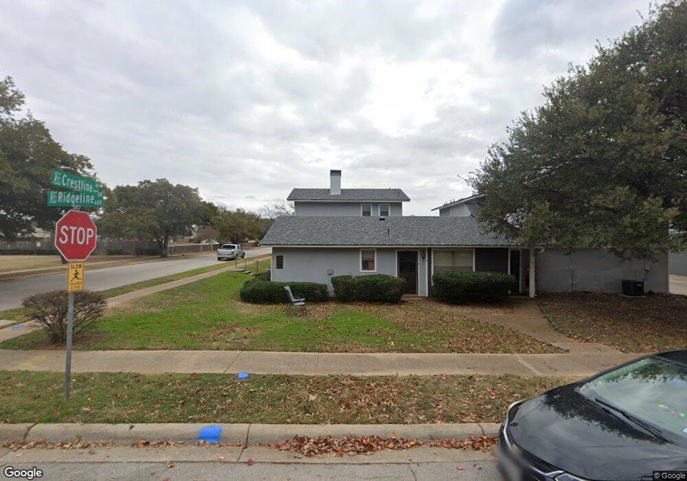 654 Ridgeline Dr, Hurst, TX 76053 - photo 1